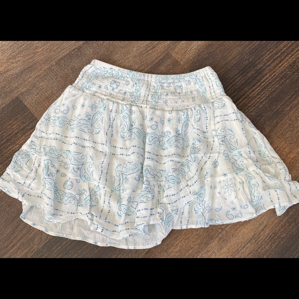 White and blue paisley skirt